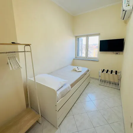 La Casa Di Apollo نابولي